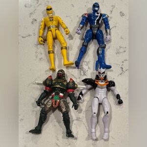 Power Rangers Early 2000 Figures Lot Of 4 As‎ Pictures Figures Only